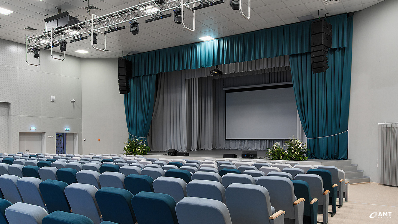 Актовый зал в школе, с. Марусино